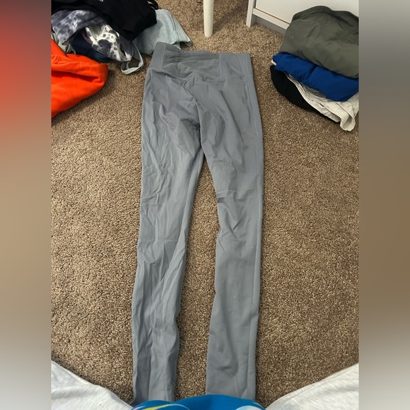 Fabletics Leggings. Size Small, Will be Fluffed Before Shipped (Wrinkles Gone) - Picture 2 of 2